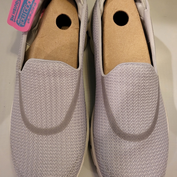 Skechers Performance Light Gray Go Walk 3 Slip-Ons - Size 9 - Picture 5 of 6